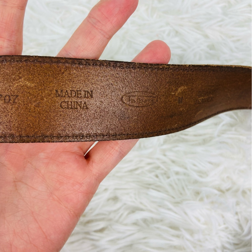 TALBOTS brown 100% genuine leather brass buckle belt size medium - Picture 5 of 17